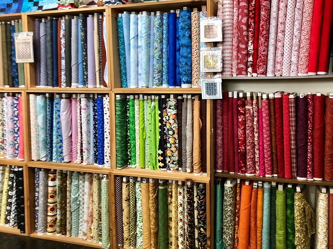 Local craft fabric shops Omaha beads crochet your area